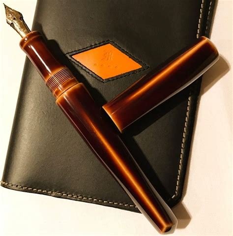 NAKAYA "DORSAL FIN II" Fountain Pen Drawing, Fountain Pen Ink, Calligraphy Tutorial, Vintage ...