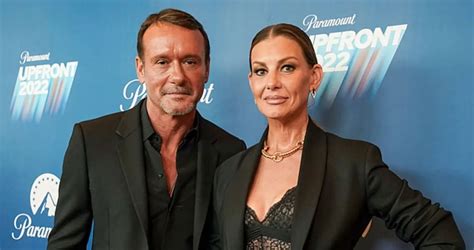 Tim McGraw & Wife Faith Hill: The Story Of How They Met & 5 Fun Facts ...