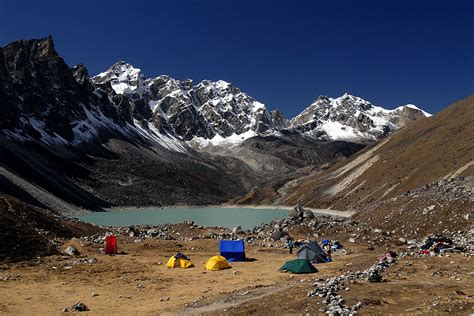 Gokyo Lakes Trek - 16-Day Itinerary | kimkim