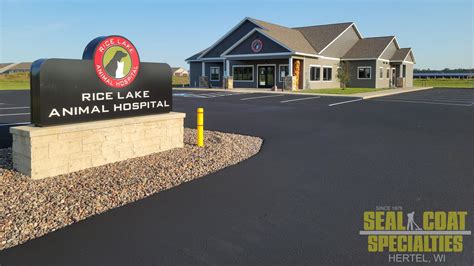 Rice Lake WI | Driveway & Parking Lot Asphalt Sealing