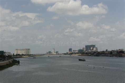 Mekong River Phnom Penh Cambodia Editorial Photo - Image of banks ...