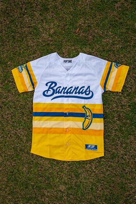 Savannah Bananas on Twitter | Savannah chat, Jersey, Jersey design