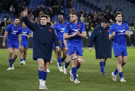 France keeps faith in 1st XV for Ireland in Six Nations - Egyptian Gazette