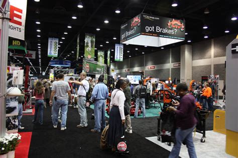 GIE EXPO Pictures - 2009 | Page 2 | Lawn Care Forum