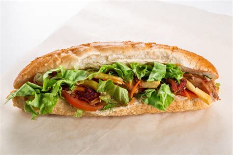 Subway Sandwich Artist Job Description, Duties & Info. (2024)