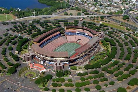 Aloha Stadium offers UH plan to share revenue - West Hawaii Today