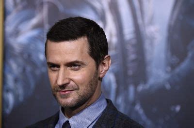 Who is Richard Armitage dating? Richard Armitage girlfriend, wife