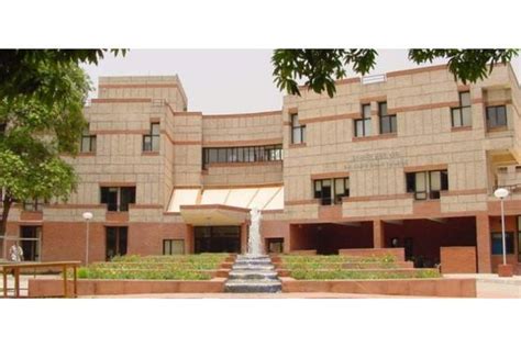 IIT Kanpur | IIT Kanpur Placements 2022: Phase 1 concludes with 57% ...