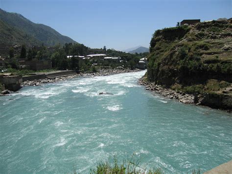 File:Swat River Pakistan.JPG - Wikipedia