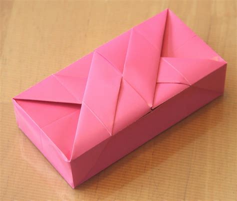 CREATIVE CREASINGS: CLEMENTE GIUSTO'S RECTANGULAR BOX | Japanese gift ...