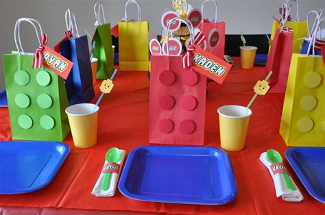 DIY Table Decoration for a Lego Party. - Oh My Fiesta! for Geeks