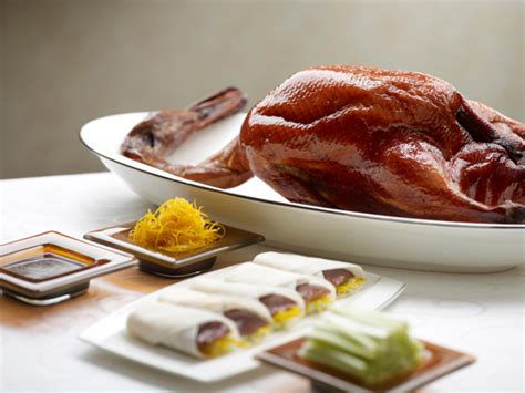 Jade - Roasted Peking Duck with Marinated Orange Peel (Gold background) - Exquisite Taste Magazine