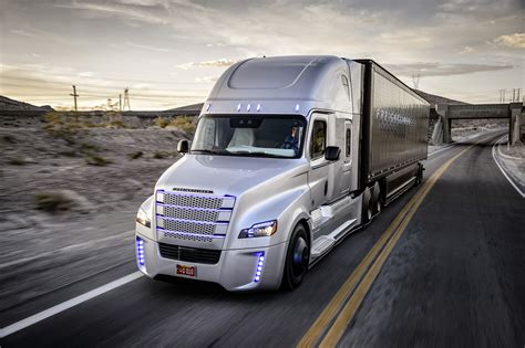 See Self-Driving Freightliner Inspiration Truck From Daimler Trucks | TIME