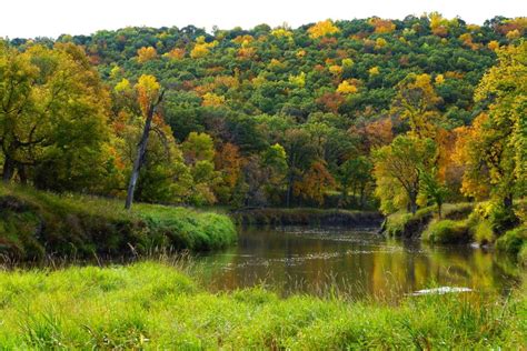 Best Scenic Drive in North Dakota That Will Make You Want To Leave Yesterday