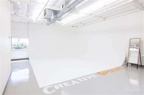 Photography Studio with Cyclorama Wall near LAX | Rent this location on ...