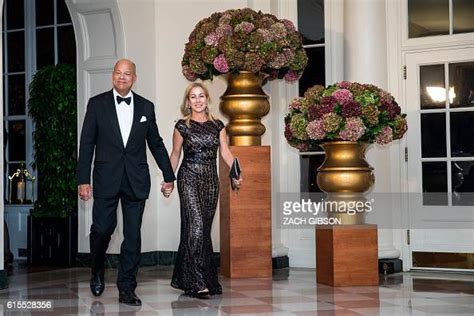 US Secretary of Homeland Security Jeh Johnson and Susan DiMarco... News Photo - Getty Images