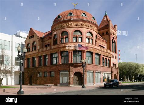 The Barnum Museum called The Barnum Institute of Science and History Stock Photo: 7250107 - Alamy