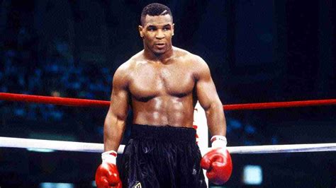 Mike Tyson's Peek-a-Boo Boxing Style - Fighting Tips - Street Fight ...