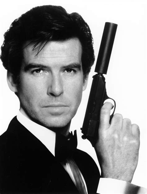 Pin by David Bryant on James Bond | Pierce brosnan, James bond outfits, James bond movies