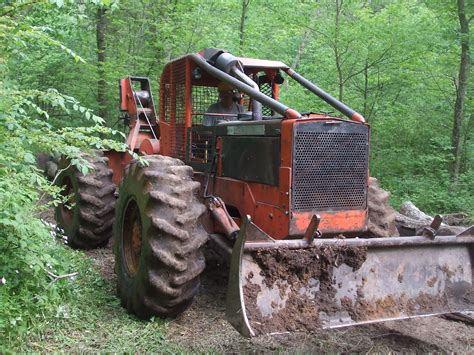 File:Red log skidder.jpg