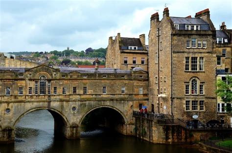 Pulteney Bridge in Bath, England