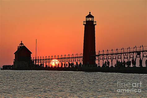 Grand Haven Lighthouse Photograph by Stephen Path - Fine Art America