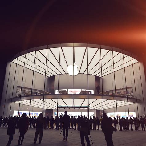 Photo Apple Store Event City Architecture Flare iPad Wallpapers Free Download