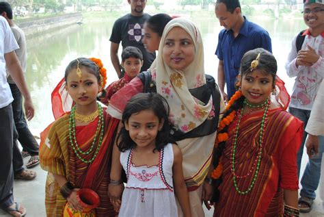 Miss Swanson in Bangladesh: Phela Baishakh (Bengali New Year)