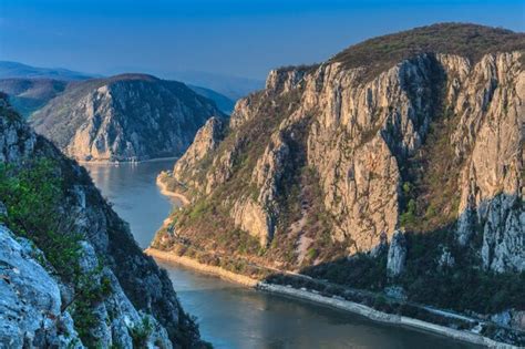 Premium Photo | The danube gorges