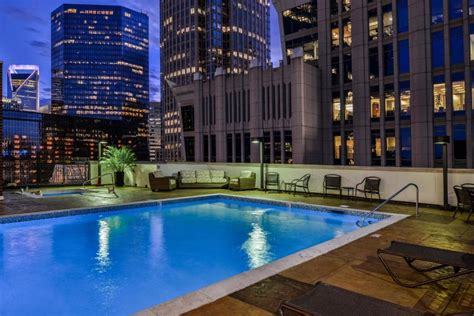 8 Best Hotels With Rooftop Pool In Charlotte, North Carolina - Updated ...