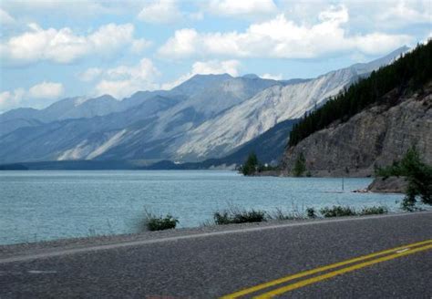 Muncho Lake Provincial Park (Fort Nelson) - 2018 All You Need to Know Before You Go (with Photos ...