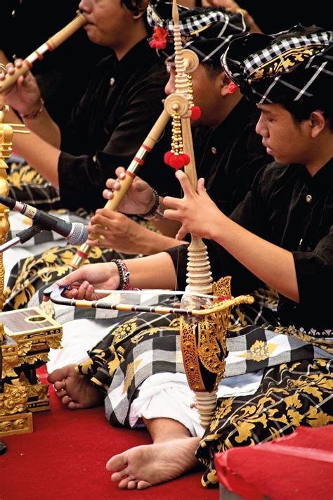 The Spiritual Sounds of the Gamelan - NOW! Bali