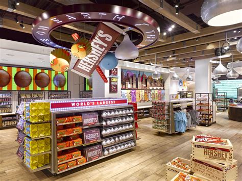 candy store front building design - Google Search | Chocolate world ...