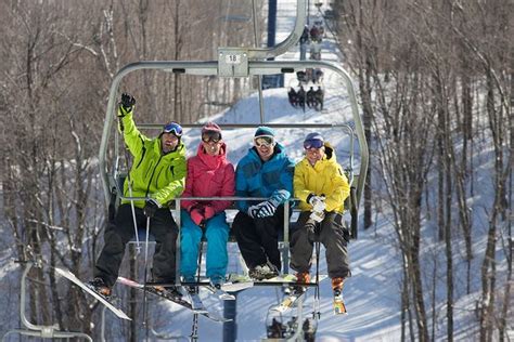 Télésiège Ski Bromont | Flickr : partage de photos ! Bromont, Skiing ...