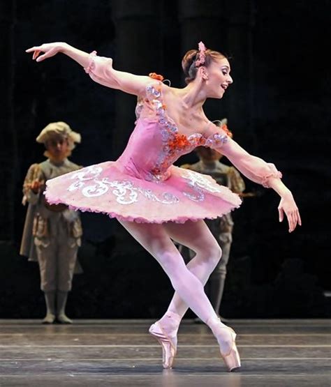 Marianela Nuñez (Princess Aurora) with The Royal Ballet in "The ...