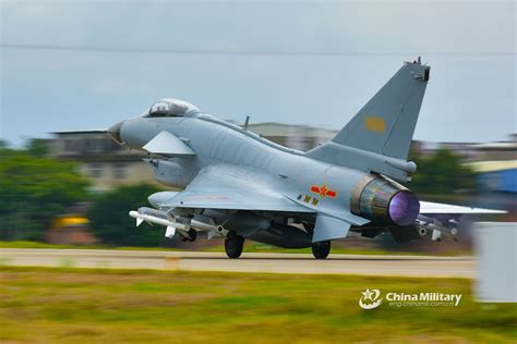 J-10 Fighter Jet - Chinese Air Force | Defence Forum & Military Photos - DefenceTalk