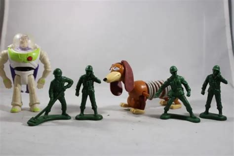 BURGER KING TOY Story Army Men Toy & Slink - Slinky Dog - Buzz ...