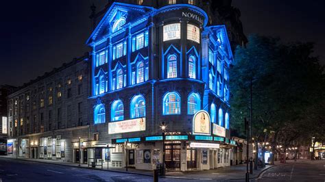 Novello Theatre | Delfont Mackintosh Theatres