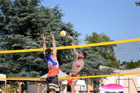 Beach Volleyball in Paris Is a Thing. A Very Cool Thing. — WITHINGS BLOG