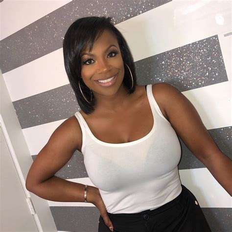 Kandi Burruss Loses The Wigs & Weave Showing Off Her Natural Hair ...