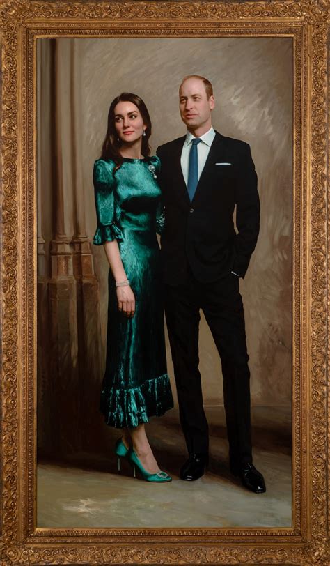 What Kate Middleton's First Official Portrait With William Tells Us ...