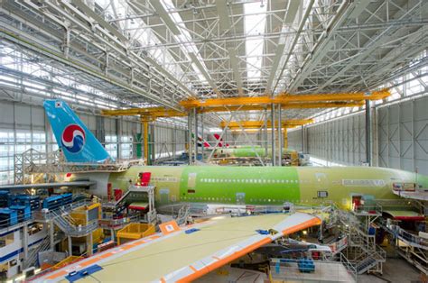 Airbus factory - The French Traveler