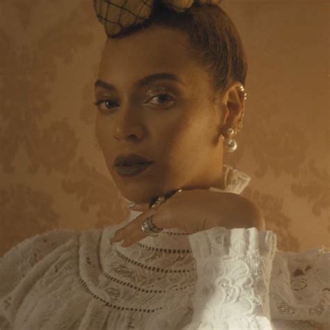 Beyonce "Formation" Music Video | POPSUGAR Entertainment