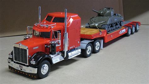 Lowboy Trailer -- 1/25 Scale -- Plastic Model Semi Truck Kit -- #880 ...