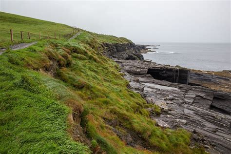 Walking the Cliffs of Moher: Doolin to Hags Head | Earth Trekkers