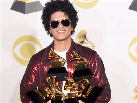 Grammy Awards 2018 : Bruno Mars grand vainqueur, découvrez le palmarès complet ! ⋆ StarMag.com