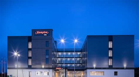 Bristol Airport Hotels - Hampton by Hilton Bristol Airport