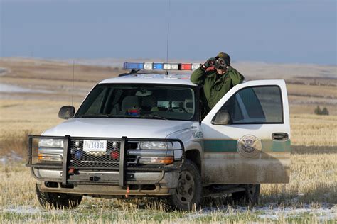 File:Border Patrol in Montana.jpg - Wikipedia, the free encyclopedia