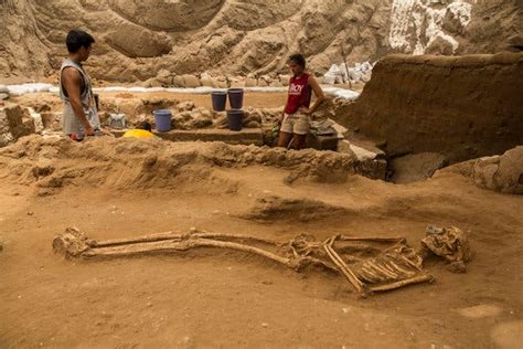 Story of Philistines Could Be Reshaped by Ancient Cemetery - The New York Times