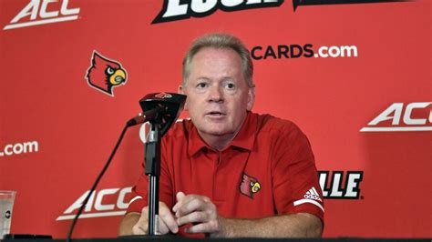 Bobby Petrino ditches UNLV to join Texas A&M coaching staff